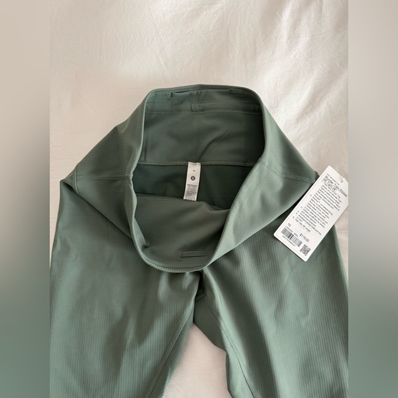 NWT Lululemon Wunder Train High-Rise Ribbed Tight 28" - SIZE 10 - Picture 7 of 11
